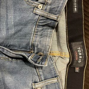 Torrid Bombshell Skinny